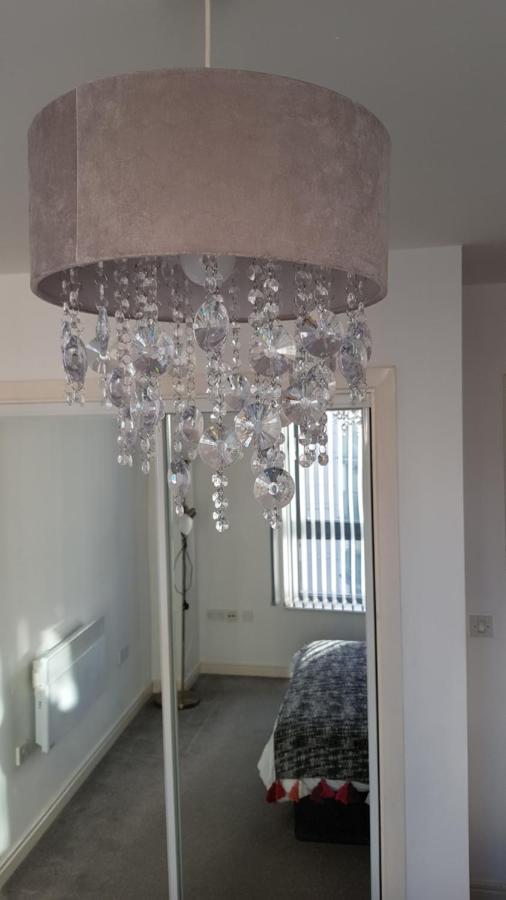 City Centre 1 Bed Apartment With Free On Site Parking With Cctv By Lets Relocations Бирмингам Екстериор снимка